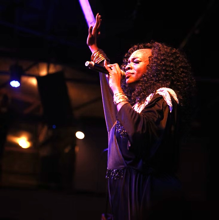 Bet on Black - Surving and Thriving Tour